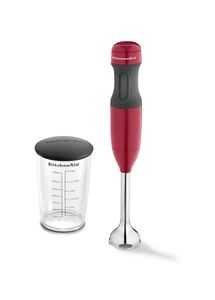 Blend in deeper pots or bowls with our hand blender’s removable shaft. 
